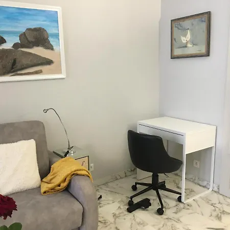 Apartment Avec Parking Au Calme 50m Croisette